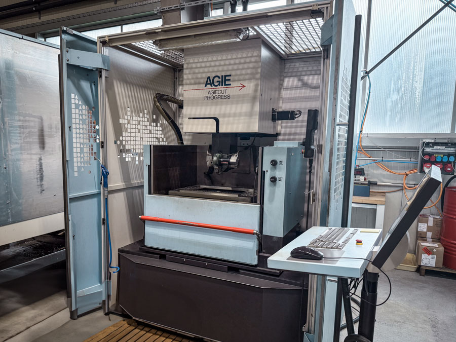 Grischa Mechanik AG Erodieren Agie Progress 2